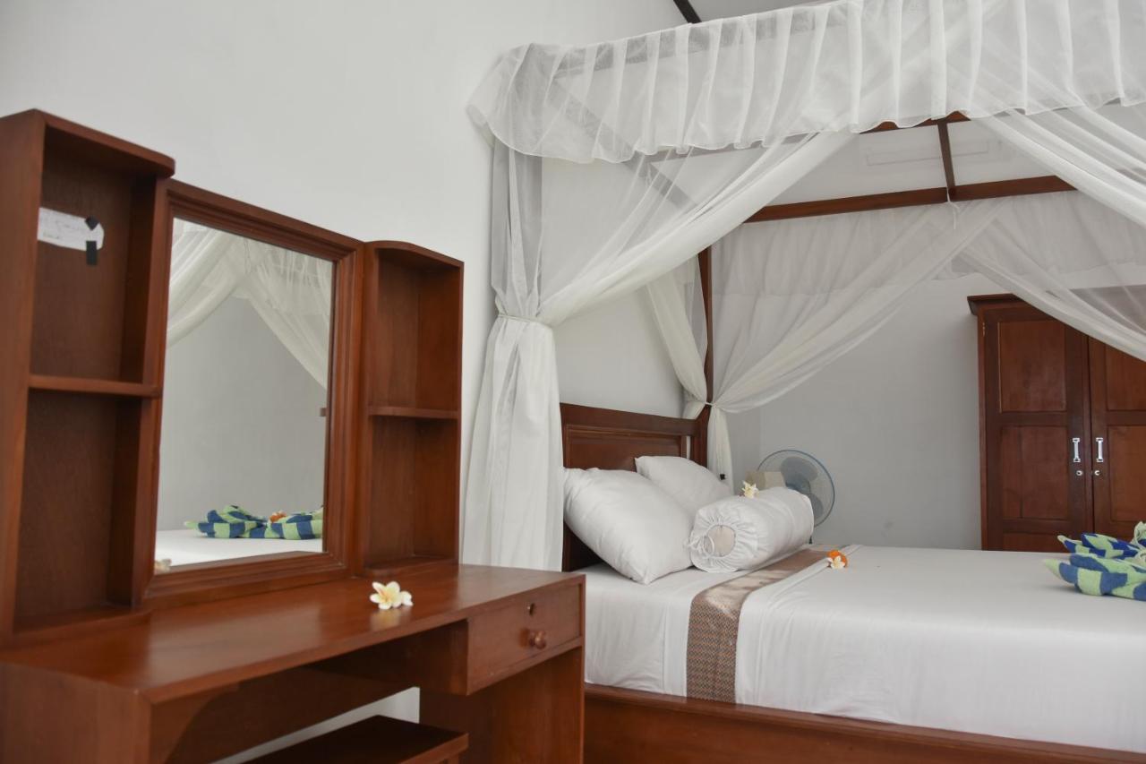 Warung Ombak Homestay Amed Exteriör bild